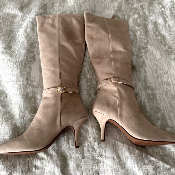 NWT Linea Paola suede boots - Picture 2 of 8